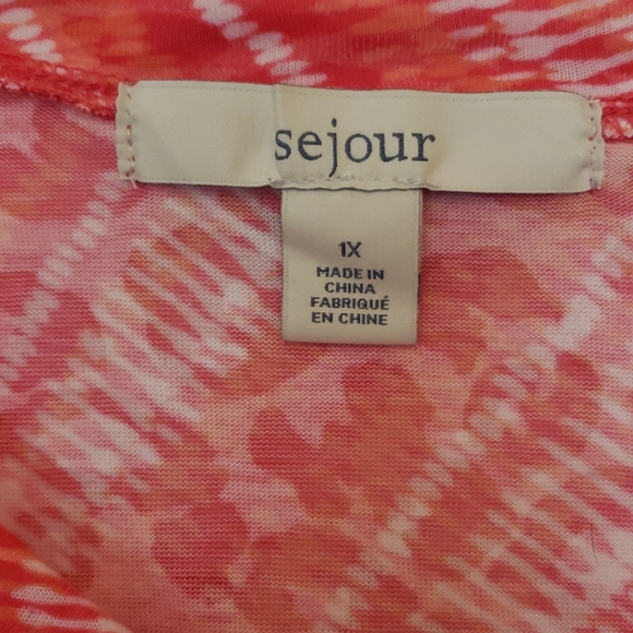 3/$15 Sejour Orange Leopard V-Neck Tee - Picture 3 of 4